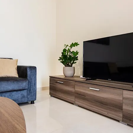Serene 2br With Picturesque Views By 360 Estates Apartment Marsaxlokk